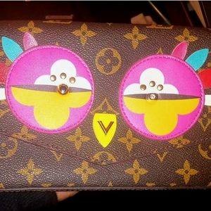 LOUIS VUITTON Monogram Lovely Birds Pochette Felicie Chain Wallet.